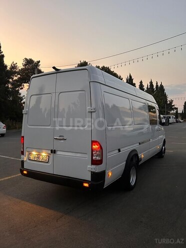 Mercedes Sprinter 413 2001, 213,588 km - 2.2 l - Şirvan