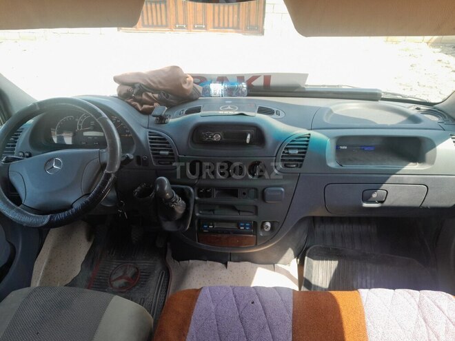 Mercedes Sprinter 413 2001, 213,588 km - 2.2 l - Şirvan