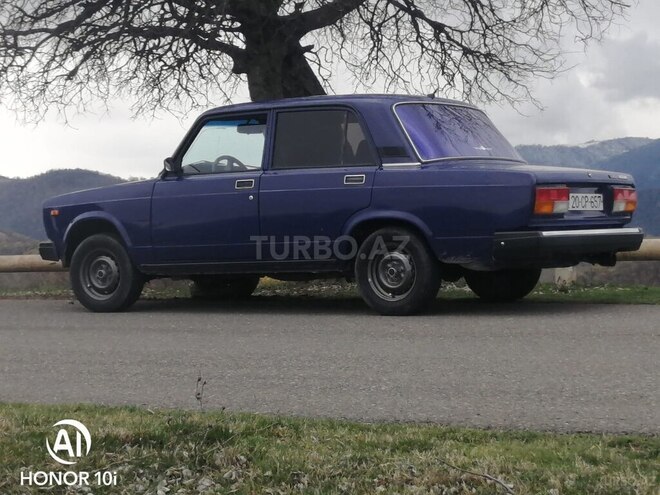 LADA (VAZ) 2105 1999, 360,000 km - 1.6 l - Tovuz