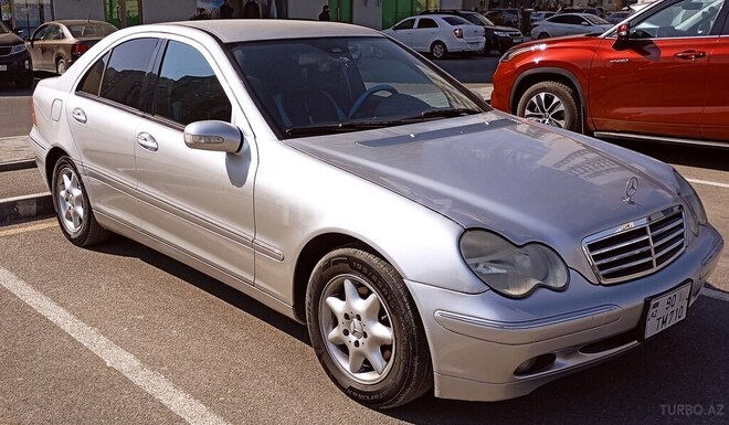 Mercedes C 200 2003, 295,000 km - 2.0 l - Bakı