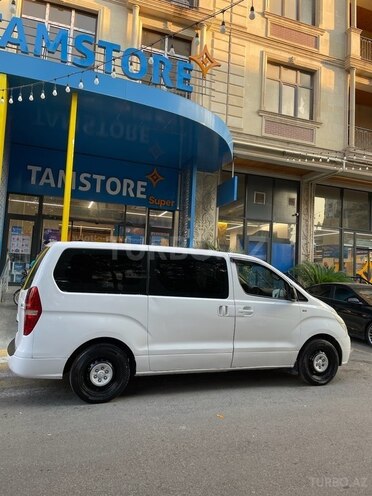 Hyundai H-1 2011, 299,800 km - 2.5 l - Bakı
