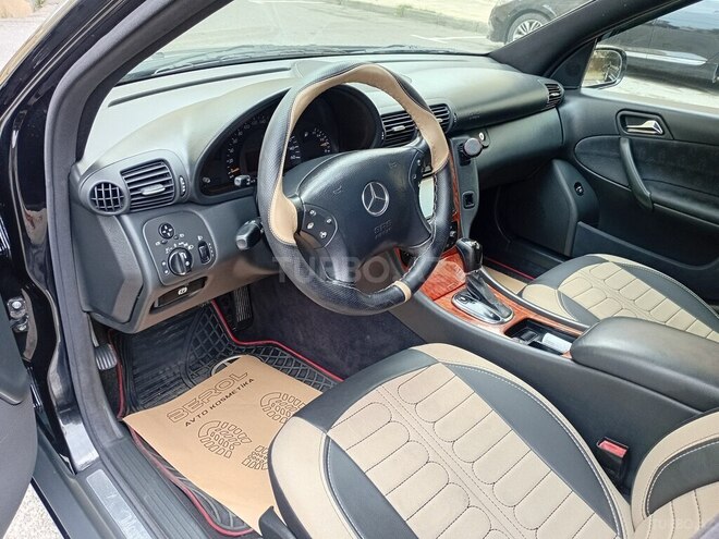 Mercedes C 220 d 2003, 260,000 km - 2.2 l - Bakı