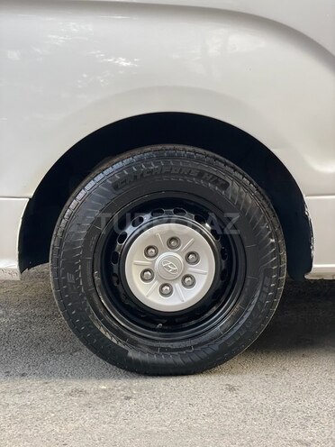 Hyundai H-1 2011, 299,800 km - 2.5 l - Bakı