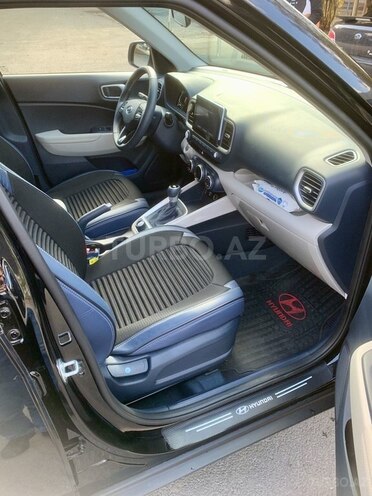 Hyundai Venue 2023, 2,900 km - 1.6 л - Bakı