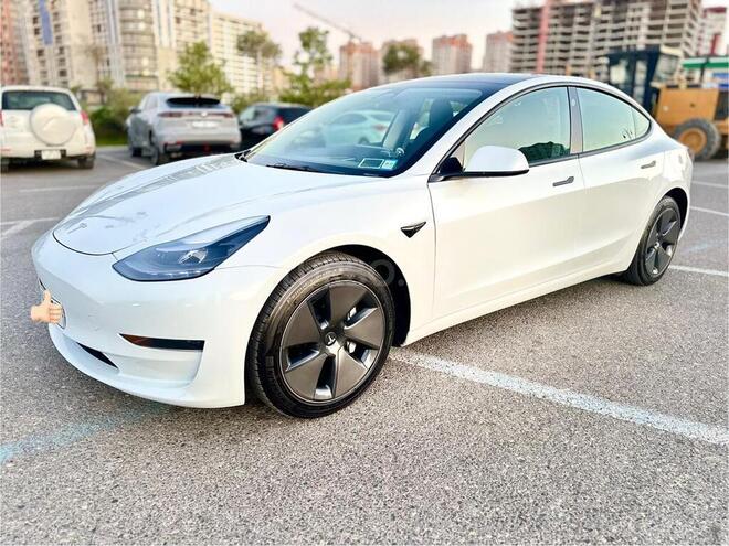 Tesla Model 3 2023, 23,000 km - 0.0 l - Bakı