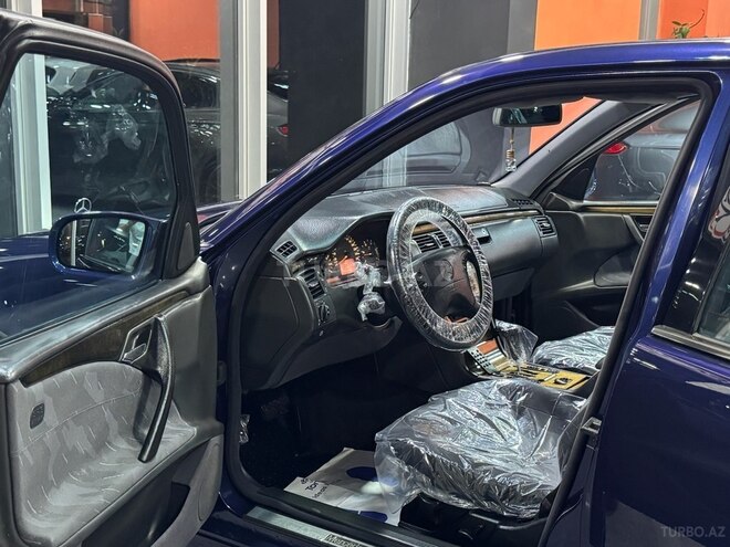Mercedes E 270 2000, 357,000 km - 2.7 l - Xırdalan