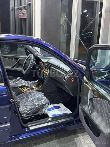 Mercedes E 270 2000, 357,000 km - 2.7 l - Xırdalan