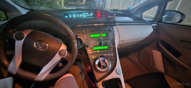 Toyota Prius 2010, 272,000 km - 1.8 l - Bakı