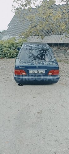 Mercedes E 280 1999, 445,125 km - 2.8 l - Şəki