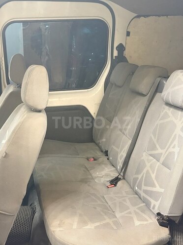 Ford Tourneo Connect 2010, 395,340 km - 1.8 l - Bakı
