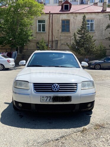 Volkswagen Passat 2004, 365,000 km - 1.8 l - Bakı