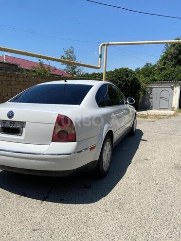 Volkswagen Passat 2004, 365,000 km - 1.8 l - Bakı
