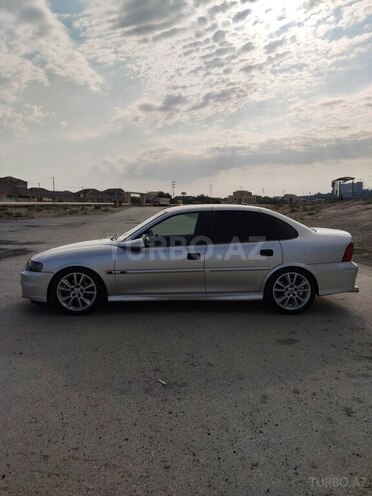Opel Vectra 2000, 242,000 km - 1.8 l - Bakı