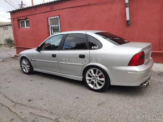 Opel Vectra 2000, 242,000 km - 1.8 l - Bakı