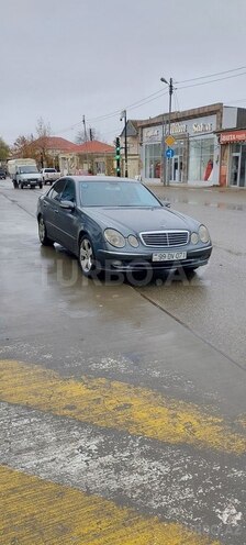 Mercedes E 220 d 2004, 441,990 km - 2.2 l - Bakı