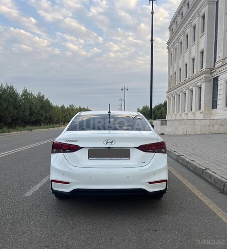Hyundai Accent 2018, 119,000 km - 1.6 l - Ağdaş