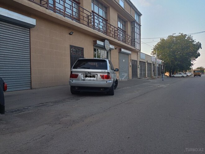 BMW X5 2001, 298,619 km - 4.4 л - Tovuz