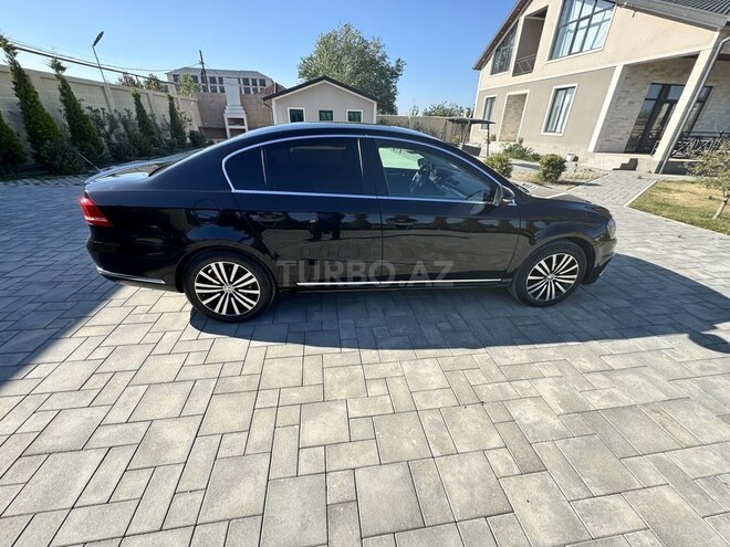 Volkswagen Passat 2014, 211,500 km - 1.8 л - Bakı