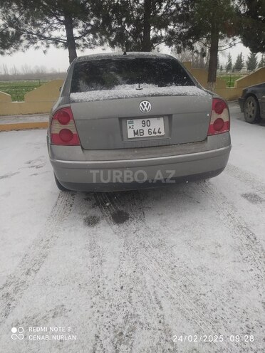 Volkswagen Passat 2002, 200,000 km - 1.8 l - Xaçmaz