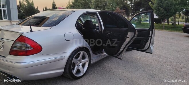 Mercedes E 320 2002, 234,000 km - 3.0 l - Sumqayıt