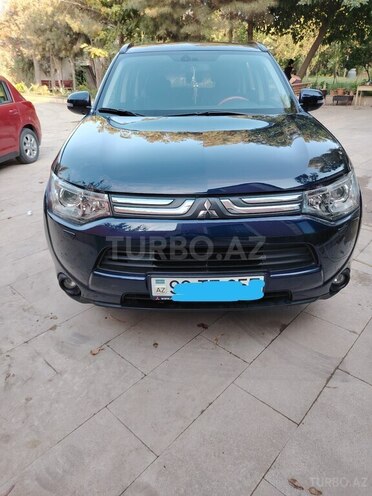 Mitsubishi Outlander 2014, 111,217 km - 2.4 l - Bakı