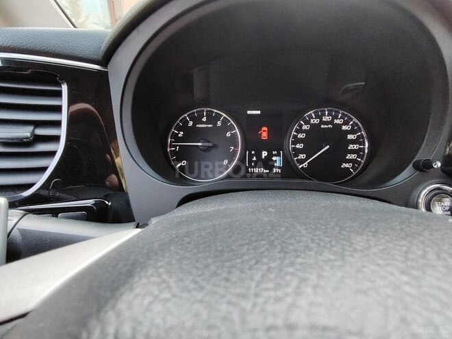 Mitsubishi Outlander 2014, 111,217 km - 2.4 l - Bakı