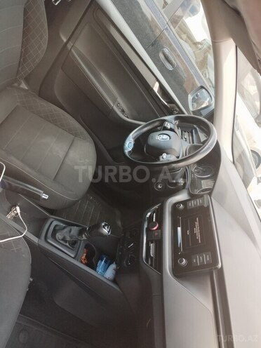 Skoda Rapid 2020, 198,000 km - 1.6 l - Bakı