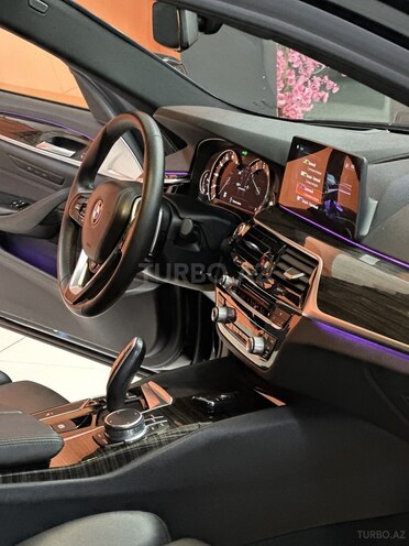 BMW 530 2018, 178,000 km - 2.0 l - Sumqayıt