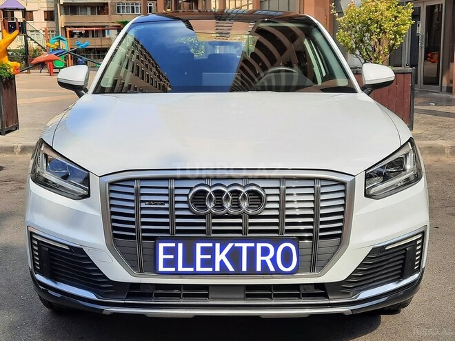 Audi Q2 e-tron 2022, 8,000 km - 0.0 l - Bakı