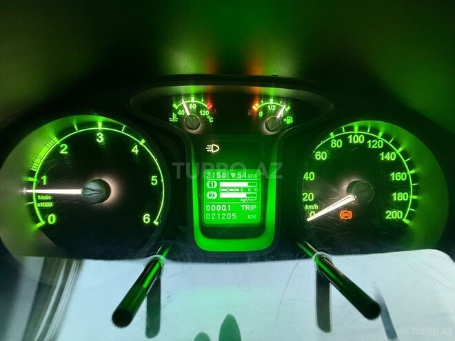 GAZ  2021, 21,205 km - 4.4 l - Bakı