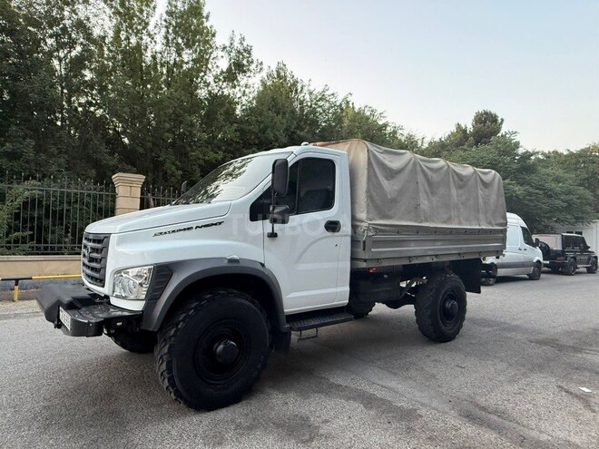 GAZ  2021, 21,205 km - 4.4 l - Bakı