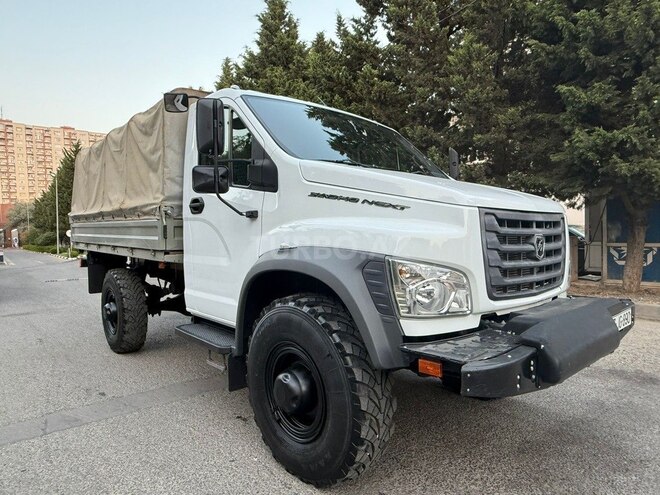GAZ  2021, 21,205 km - 4.4 l - Bakı