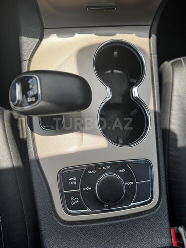 Jeep Grand Cherokee 2013, 195,000 km - 3.6 л - Bakı