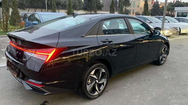 Hyundai Elantra 2021, 56,000 km - 2.0 l - Bakı