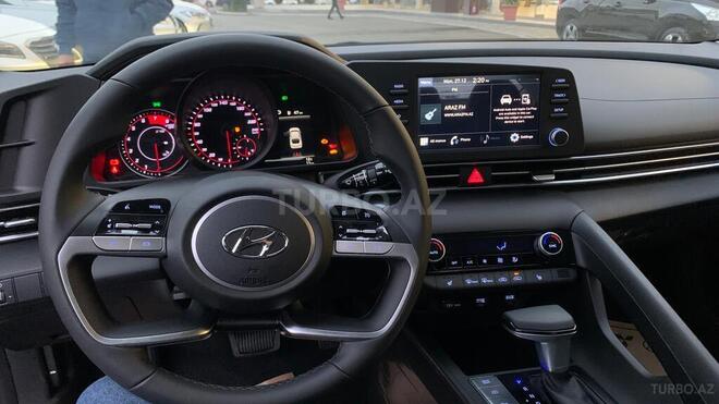 Hyundai Elantra 2021, 56,000 km - 2.0 l - Bakı