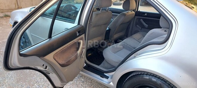 Volkswagen Jetta 2000, 230,000 km - 2.0 l - Bakı