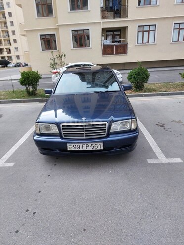 Mercedes C 220 d 1999, 35,000 km - 2.2 l - Bakı