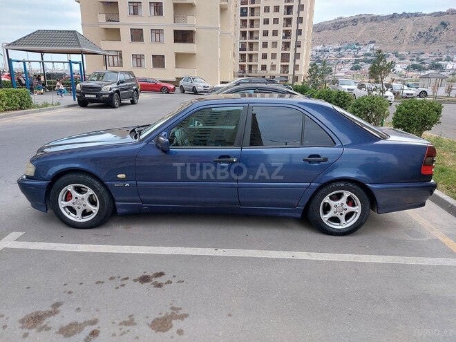 Mercedes C 220 d 1999, 35,000 km - 2.2 l - Bakı