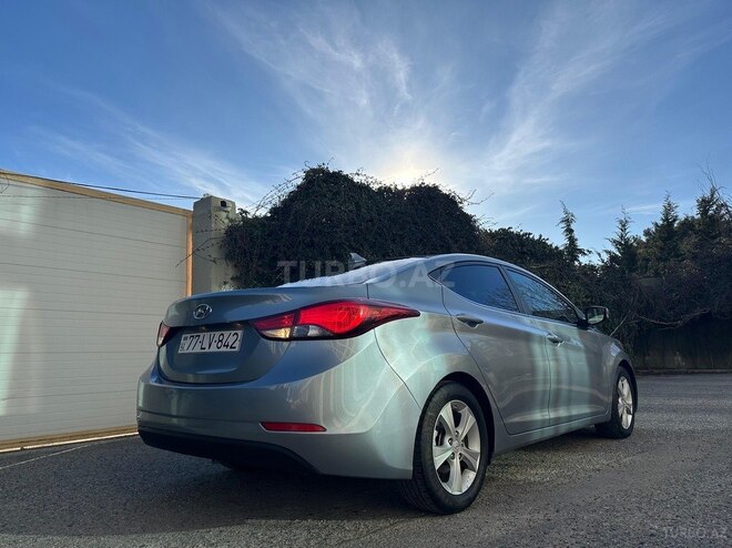 Hyundai Elantra 2015, 195,000 km - 1.8 л - Bakı