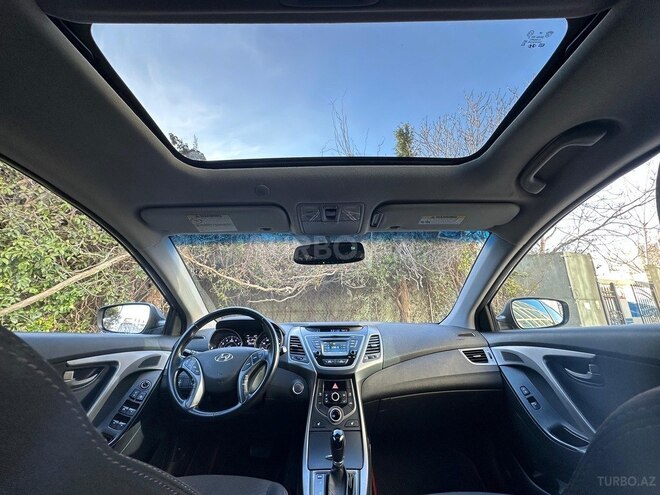 Hyundai Elantra 2015, 195,000 km - 1.8 л - Bakı