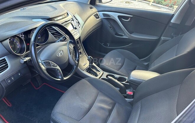 Hyundai Elantra 2015, 195,000 km - 1.8 л - Bakı