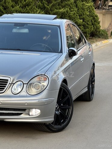 Mercedes E 320 2002, 223,700 km - 3.2 l - Bakı