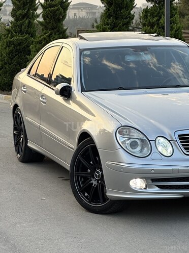 Mercedes E 320 2002, 223,700 km - 3.2 l - Bakı