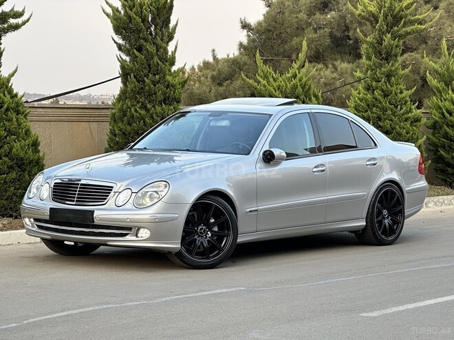 Mercedes E 320 2002, 223,700 km - 3.2 l - Bakı