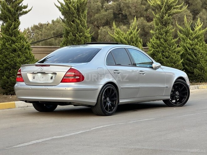 Mercedes E 320 2002, 223,700 km - 3.2 l - Bakı