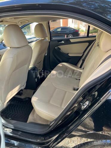 Volkswagen Jetta 2011, 200,000 km - 2.5 l - Bakı