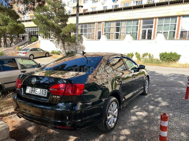 Volkswagen Jetta 2011, 200,000 km - 2.5 l - Bakı