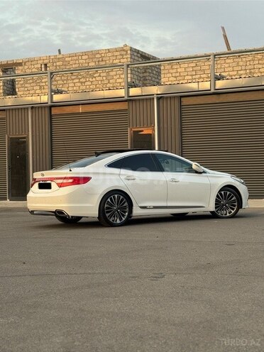 Hyundai Grandeur 2015, 249,000 km - 2.2 l - Bakı