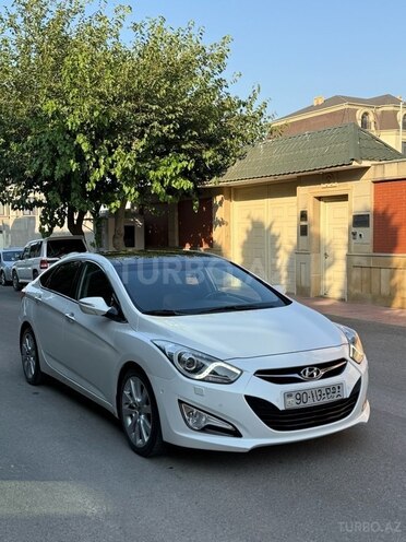 Hyundai i40 2012, 134,000 km - 2.0 l - Bakı