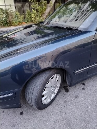 Mercedes E 220 d 1999, 480,000 km - 2.2 l - Bakı
